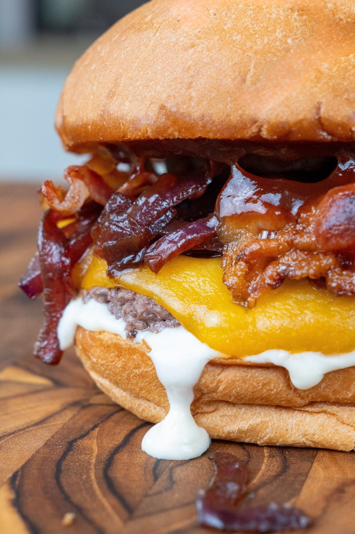 Burger Singular di Hundred Burgers